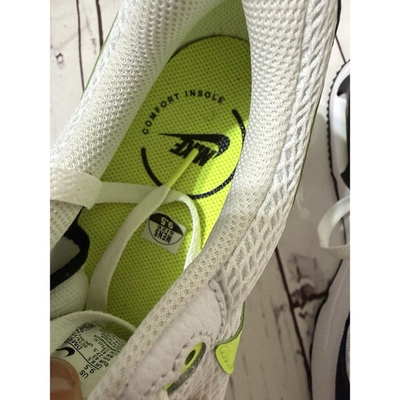 Nike Men\'s Air Max SYSTM Casual Sneaker Shoe White/Black/Neon Green Sz 9.5 main image 4